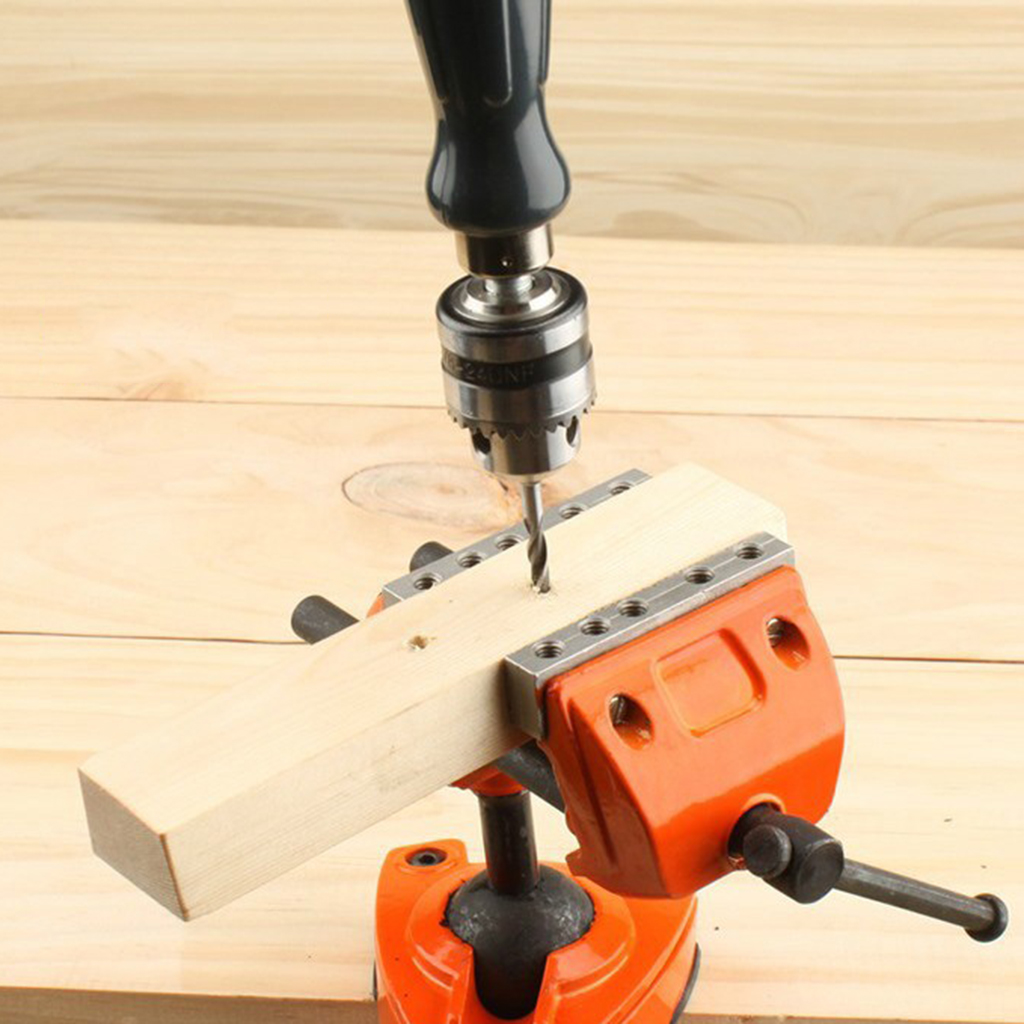 Ensemble de perceuses manuelle - Hand Tools In Workshop avis et prix